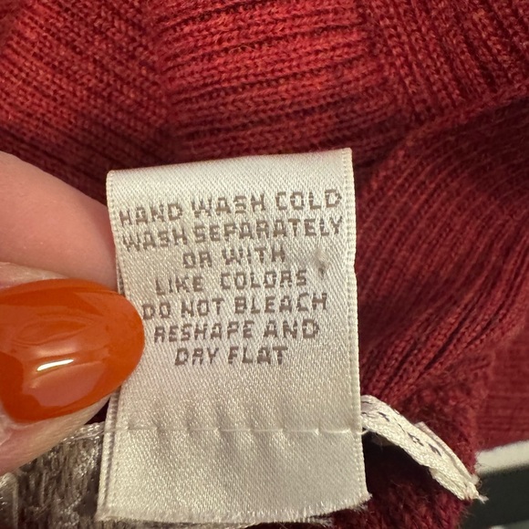 Sarah Spencer Burnt Red Merino Knit Tie Cardigan, size XL - Picture 7 of 7